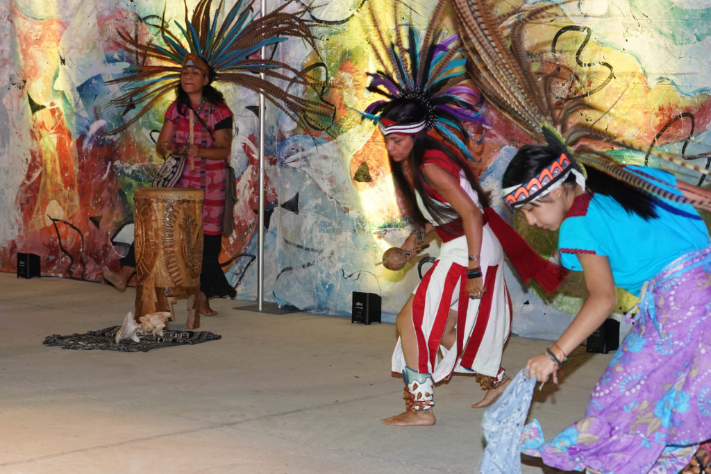 Dancers from Cien Latinos